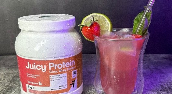 Osviežujúca ovocná limonáda plná bielkovín vďaka JUICY Proteínu